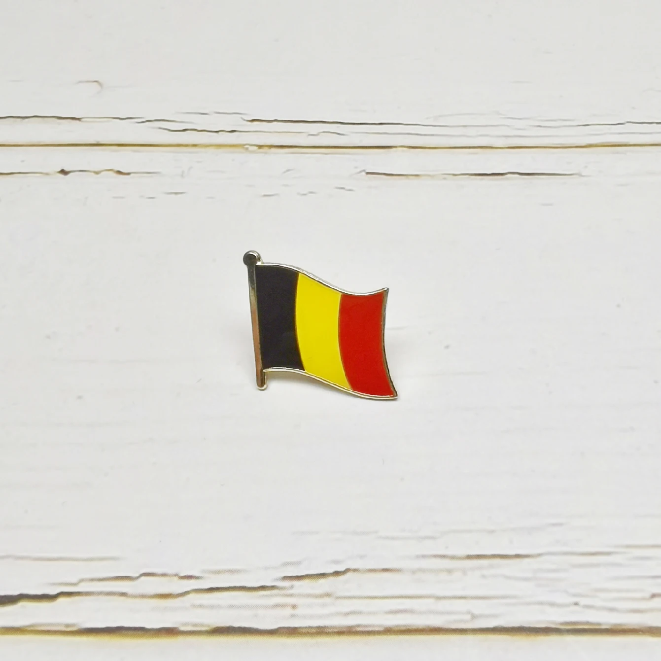 Метална икона на националния флаг на ревера, икона на страната, Цял свят Белгия, България, Бразилия, Камбоджа Канада Бутан Босна и Херцеговина . ' - ' . 3