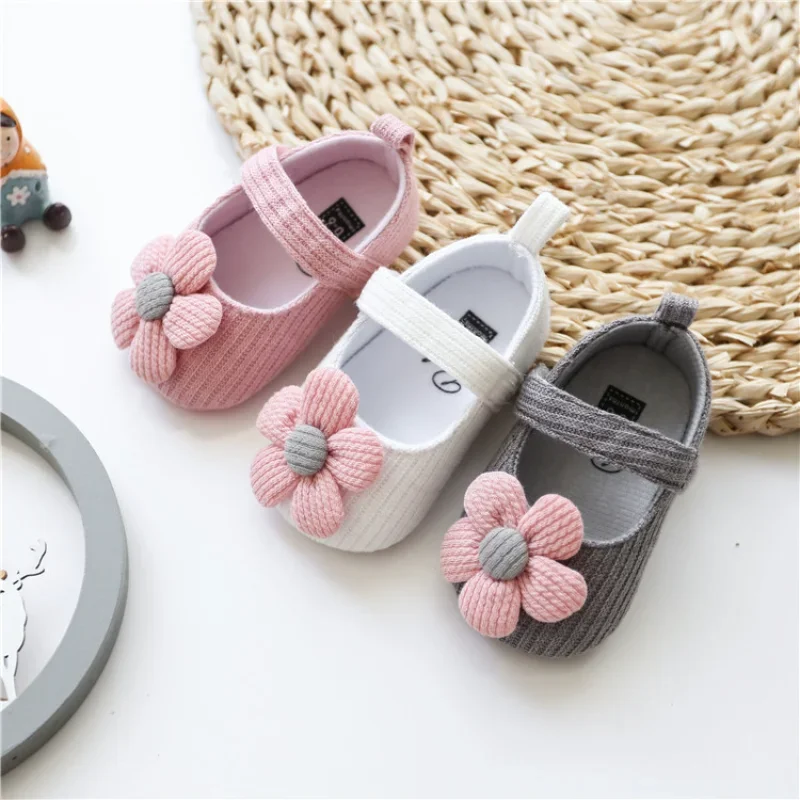 Обувки на Принцеси за деца от 0-1 Години, Вълнена Женска Детски Обувки с Мека Подметка, Удобни Детски Обувки За Ходене С Цветя, Скъпа Обувки . ' - ' . 1